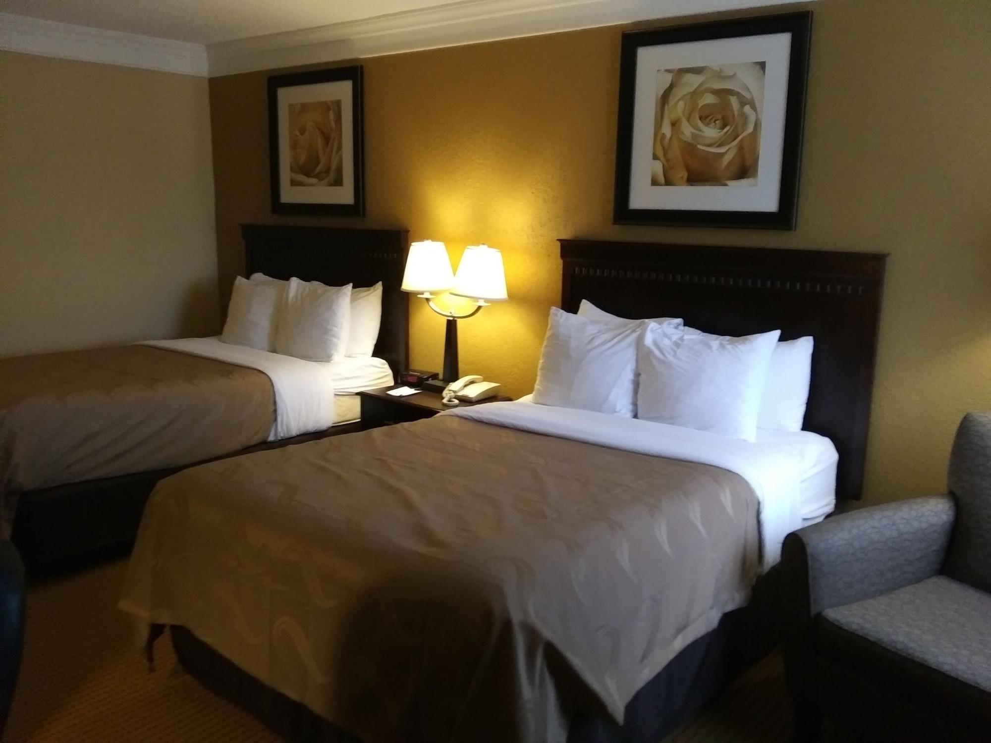 Quality Inn And Suites Fairgrounds - Syracuse Seneca Knolls Экстерьер фото