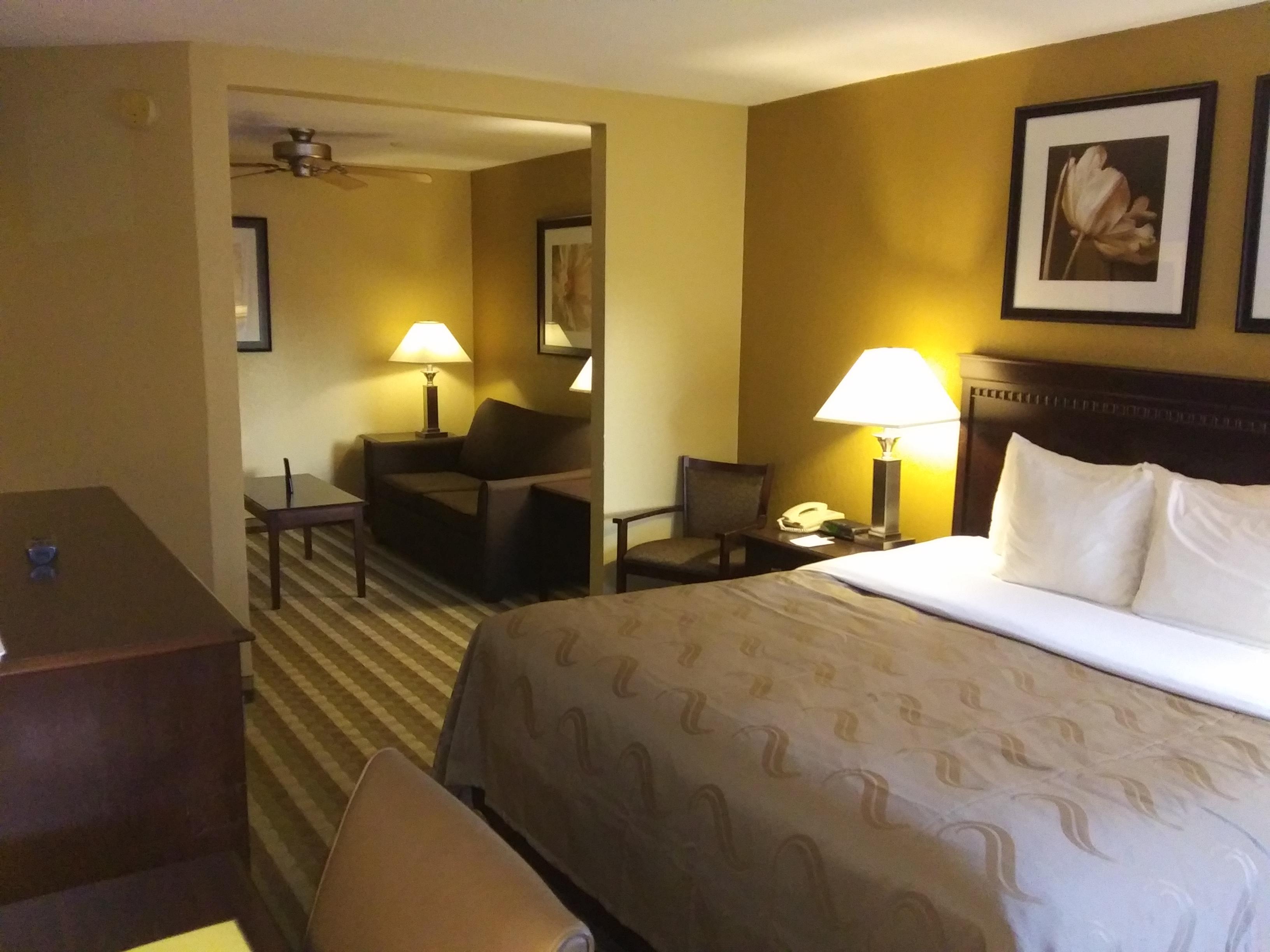 Quality Inn And Suites Fairgrounds - Syracuse Seneca Knolls Экстерьер фото